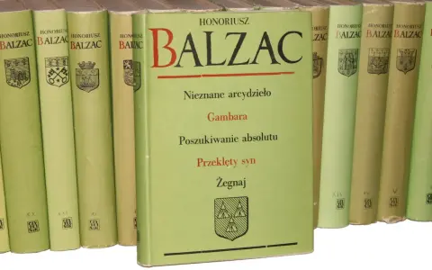 Książki z cyklu "Balzac. Komedia ludzka". Na okładce środkowego tomu tytuły: "Nieznane arcydzieło", "Gambara", "Poszukiwanie absolutu", "Przeklęty syn", "Żegnaj".