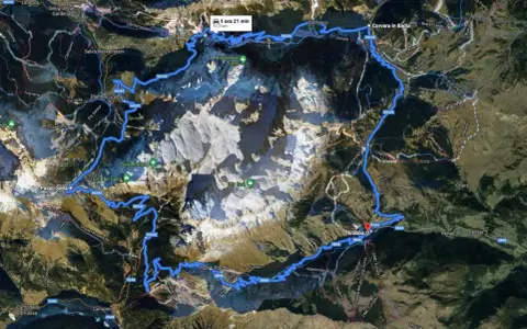 Mappa cartina passi dolomitici: itinerario Sella Ronda con tappe a Corvara, Arabba e Selva di Val Gardena.