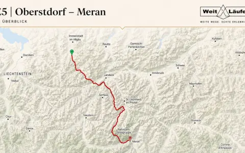 Karte zeigt die Route von Oberstdorf nach Meran durch die Alpen, vorbei an Immenstadt, Landeck und dem Naturpark Texelgruppe.