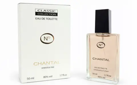 Elegancka woda toaletowa Chantal Paris Mademoiselle w klasycznym flakonie i pudełku.
