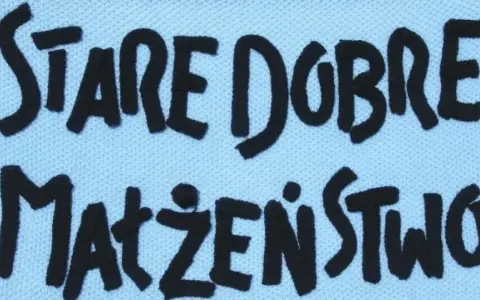 Piosenki, które zmuszają do myślenia: Odkryj teksty pełne głębi