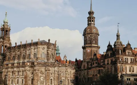 Drezno: Bezpieczne miasto? Poradnik dla turystów z Polski