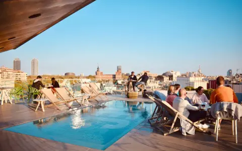 Hotel Rec Barcelona: ¿Tu base ideal en El Born con piscina 360º?