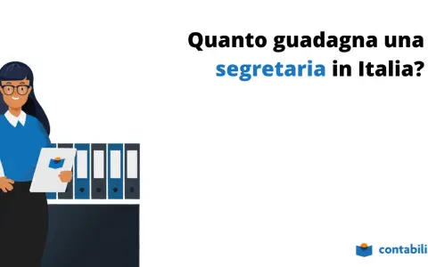 Una segretaria con occhiali e camicetta blu, con cartelline alle spalle, si chiede quanto guadagna lavorare nelle scuole come segretaria.