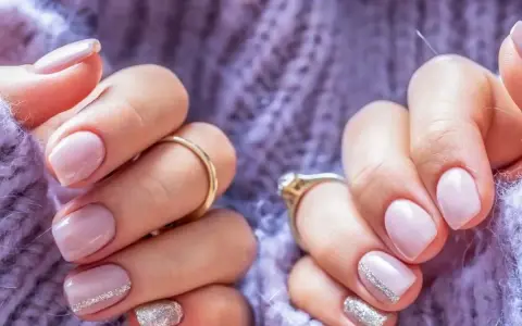Kurze Gelnägel: Deine perfekte Wahl! Trends 2026, DIY & Kosten