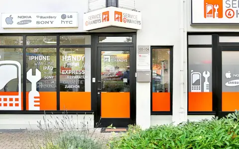 Leipzig: Smartphone Reparatur Kosten, Dauer & worauf achten?
