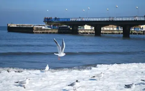 Kołobrzeg: Ile stopni dziś? Pogoda, woda i prognoza na urlop