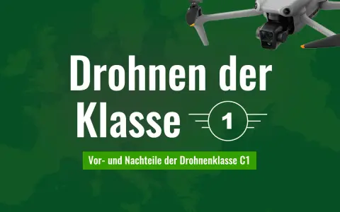 Drohnen der Klasse 1: Vorteile und Nachteile der C1-Drohnenregeln. Eine graue Drohne fliegt über einer Karte Europas.