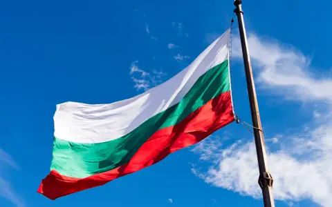 Ile trwa podróż autokarem do Bułgarii? Czas i ważne informacje