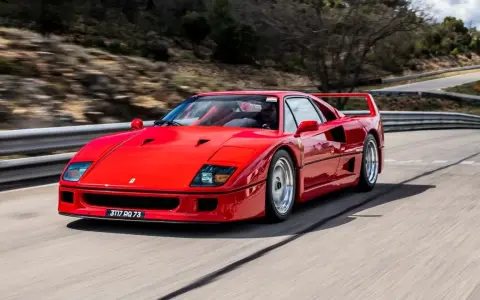 Ile sztuk ferrari f40 wyprodukowano? Zaskakujące liczby i fakty