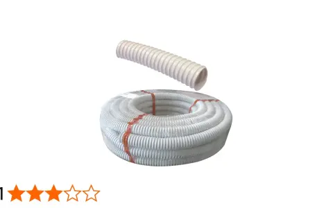 Un rouleau de tuyau accordéon PVC blanc, idéal pour vos installations. Un morceau est présenté séparément.