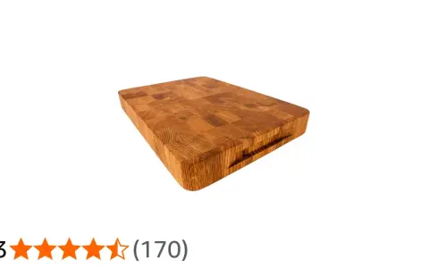 Massives Holzbrett aus Eichenholz, ideal für die Küche. Mit Griffmulden und einer robusten Oberfläche.