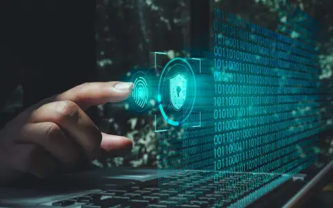Jak zabezpieczyć stronę internetową przed atakami hakerów i zagrożeniami