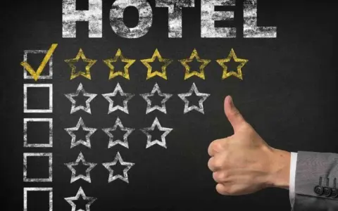 Za co hotel dostaje gwiazdki? Poznaj kryteria i wymagania