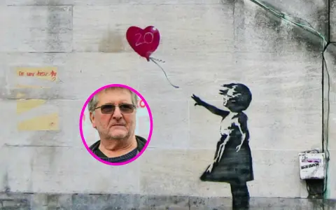 Visage de l'artiste Banksy superposé à son œuvre iconique "Girl with Balloon".