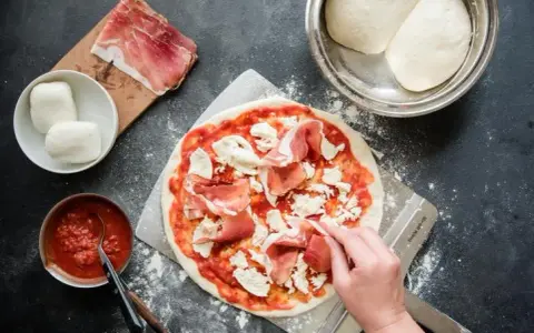 Dania z grilla gazowego: Przepisy, steki, pizza i sekrety mistrza