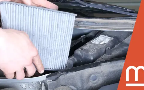 Votre Clio 2 respire mal ? Changez son filtre habitacle !