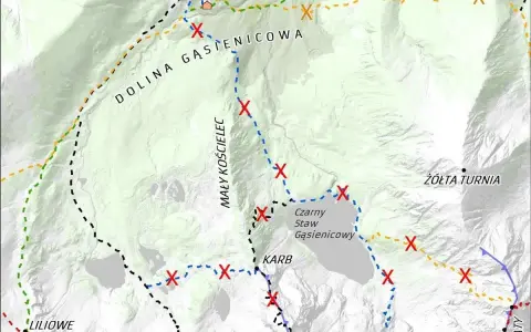 Mapa Tatr z zaznaczonymi czerwonymi krzyżykami, wskazującymi na **zamknięte szlaki Tatry**. Widoczne nazwy: Dolina Gąsienicowa, Mały Kościelec, Czarny Staw Gąsienicowy.