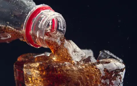 Coca-Cola Zero a indeks glikemiczny: co musisz wiedzieć o zdrowiu