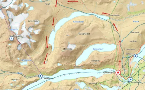 Karta över Jotunheimen vandringsleder visar stigar, sjöar som Bessvatnet och berg som Bessfjellet. Röda pilar markerar vandringsleder.