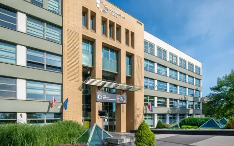 Uniwersytet SWPS - Historia, kierunki studiów i życie studenckie