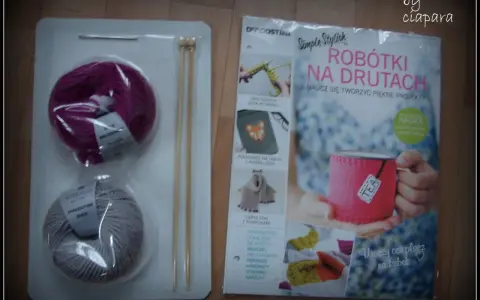 Zestaw do robótek na drutach dla dzieci z opisem. W zestawie włóczki i druty. Czas na tworzenie pięknych projektów!