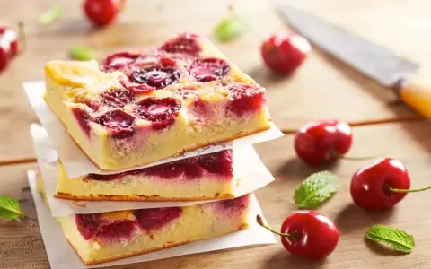 Desserts aux Cerises : Recettes Faciles, Astuces & Idées Gourmandes