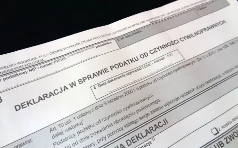 Deklaracja podatkowa PIT. Osoba prywatna dokonująca zakup samochodu za gotówkę powyżej 15000 zł.