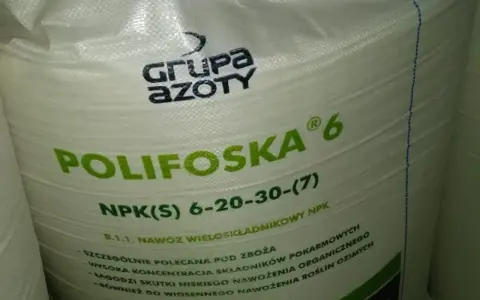 Worek nawozu Polifoska 6 od Grupy Azoty, NPK(S) 6-20-30-(7), idealny pod zboża.