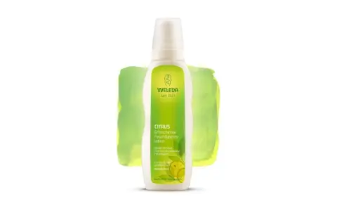 Die beste Bodylotion für reife Haut: Feuchtigkeit und Elastizität steigern