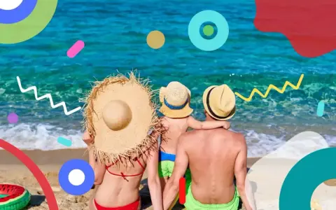 Famiglia in vacanza al mare, con cappelli di paglia, guarda il mare cristallino. Momenti felici di vacanze famiglia mare.