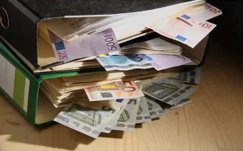 Jaka waluta w Austrii? Płać euro mądrze i oszczędzaj!
