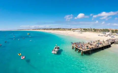 Cabo Verde: Kiedy najlepszy czas? Planuj wakacje bez pudła!