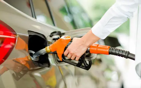 Ile oktanów ma diesel? Odkryj różnice z liczbą cetanową