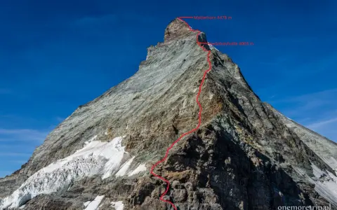 Trasa wejścia na Matterhorn 4478 m, z zaznaczoną Solvayhütte 4003 m.
