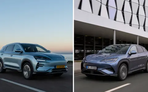 Dwa elektryczne SUV-y BYD w różnych kolorach, jeden na tle morza, drugi przy nowoczesnym budynku.