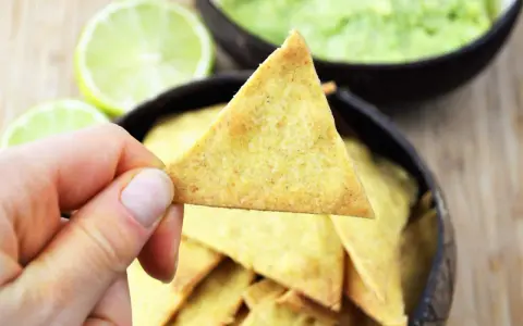 Jak zrobić idealne guacamole do nachos? Przepis krok po kroku