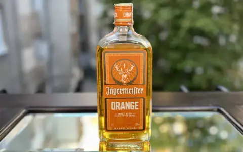 Jäger Orange: Genialne połączenie? Przepis na idealny drink