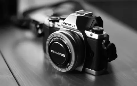 Jak aparat fotograficzny zmienia sposób, w jaki dokumentujemy życie