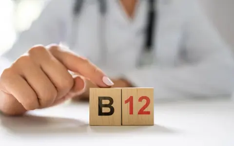 Wysoki poziom B12: Suplementacja czy poważna choroba?