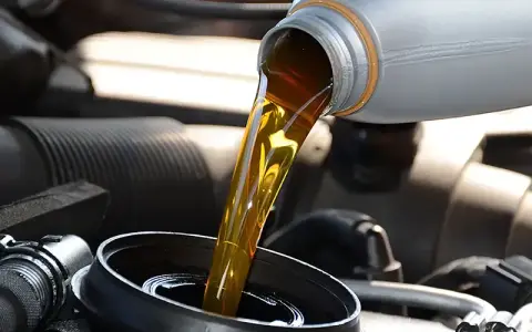 Jaki olej do 2.0 TDI CR DPF? Wybierz najlepszy olej dla swojego silnika