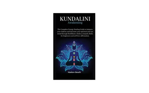 Boken "Kundalini Awakening" visar en person i meditationsställning med färgade chakran. En guide till energibalans och zen.