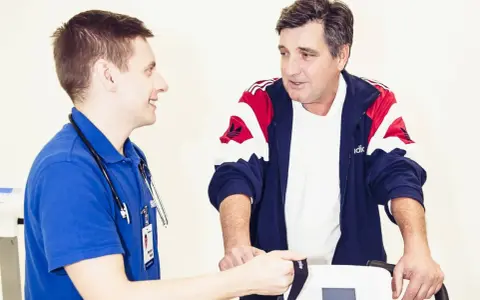 Jak wybrać rehabilitację kardiologiczną? Ranking i porady eksperta