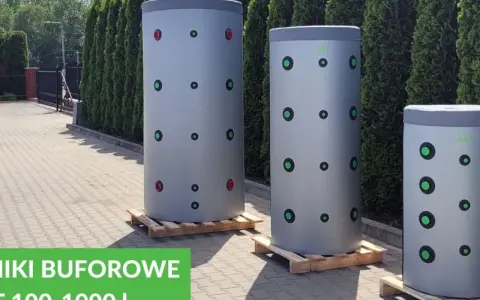Trzy zasobniki buforowe DAS. Duży bufor ciepła 500l na ile wystarczy? Zależy od potrzeb domu i systemu grzewczego.