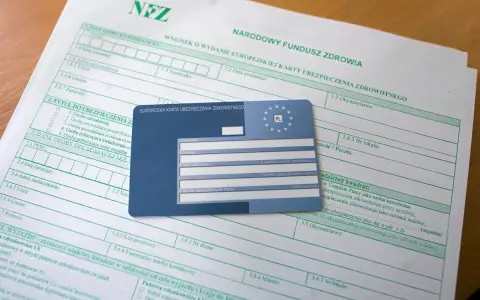 Wniosek o EKUZ. Czasem trzeba poczekać, ale warto mieć ubezpieczenie zdrowotne.