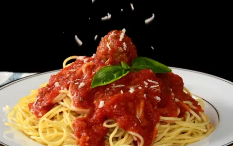Spaghetti Napoli w stylu Gessler: Jak osiągnąć jej perfekcję?