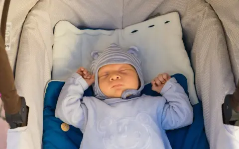 Czy z 2 tygodniowym dzieckiem można jechać w gości bez obaw?