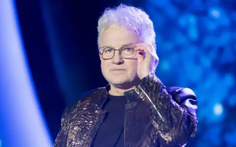 "Jolka, Jolka pamiętasz" na gitarze? Opanuj Bm i zagraj hit!