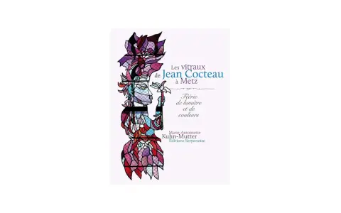 Les vitraux de Jean Cocteau à Metz, une féérie de lumière et de couleurs.