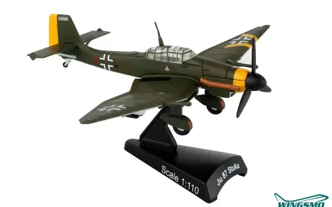 Modellflugzeug Ju 87 Stuka im Maßstab 1:110, dunkelgrün mit gelben Markierungen und Kreuzen.